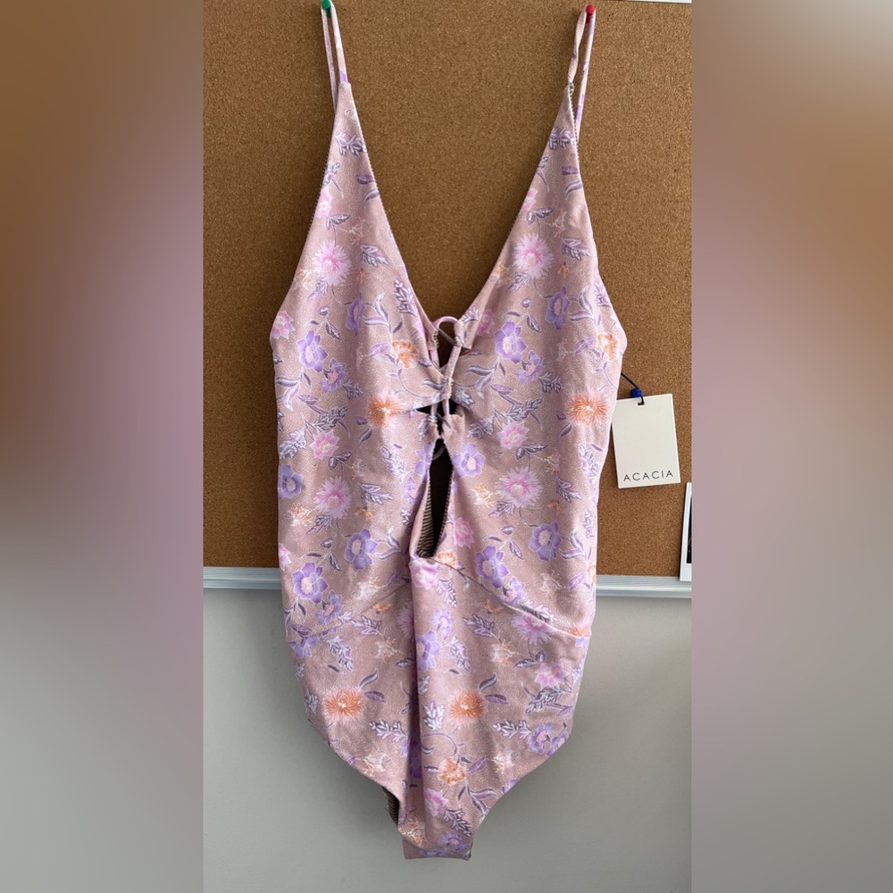 bnwt acacia dahlia kokomo 🩷
